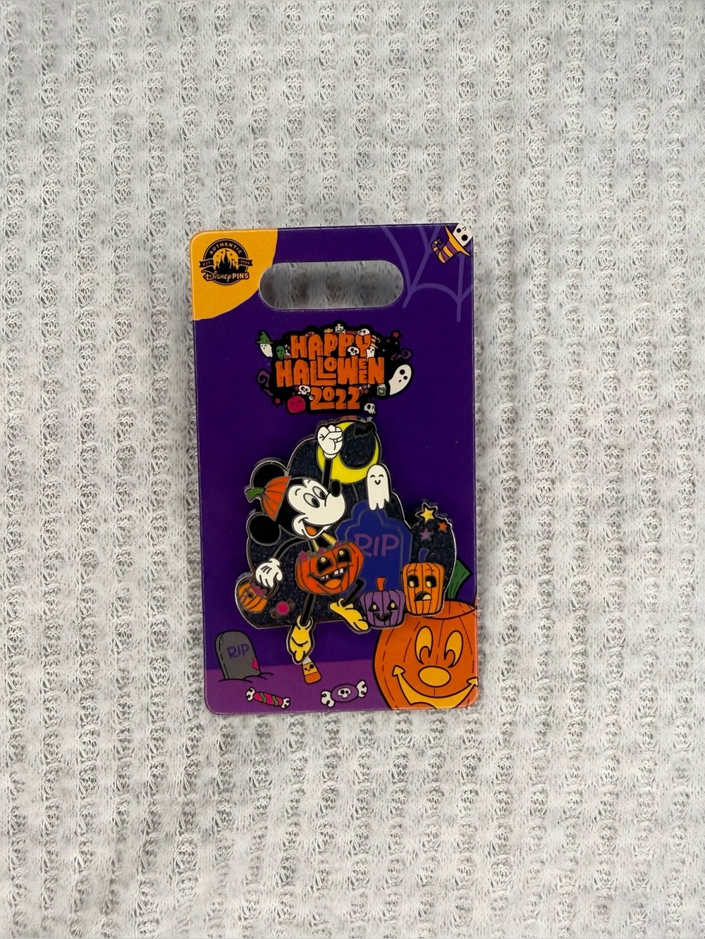 Mickey Mouse Halloween Disney pin
